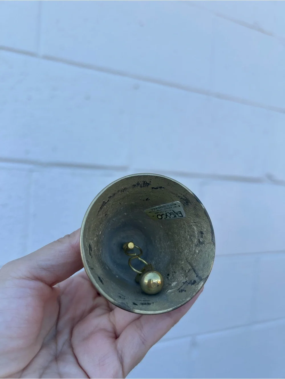 N/A elegant brass
